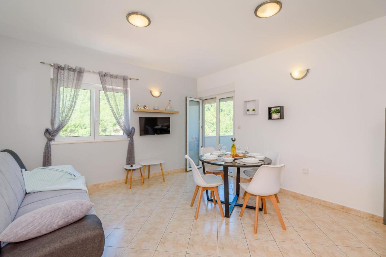 Apartments Bjelis Klek Exterior photo